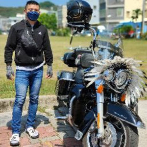 Meet your Posher, Jay mark